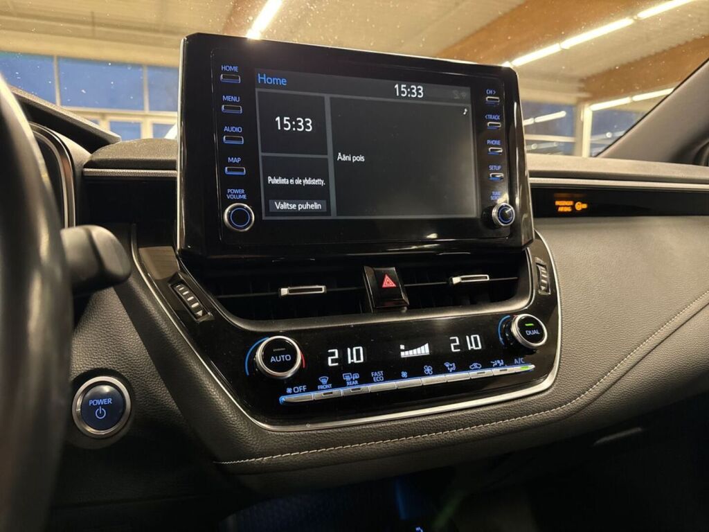 Toyota Corolla 2021 Valkoinen