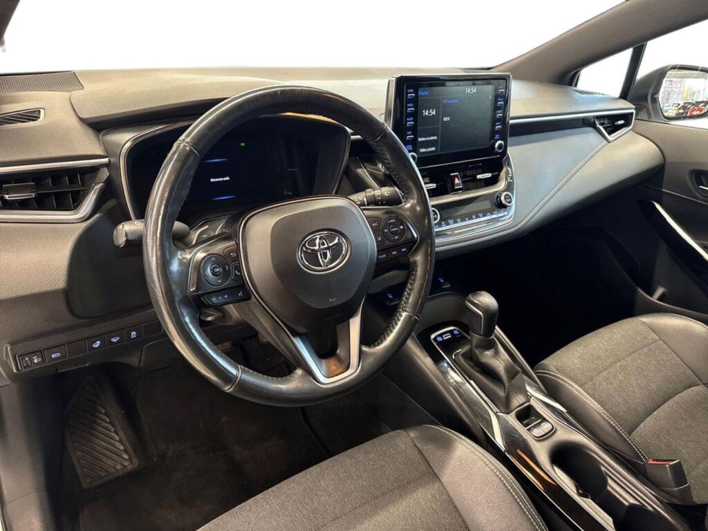 Toyota Corolla 2021 Valkoinen