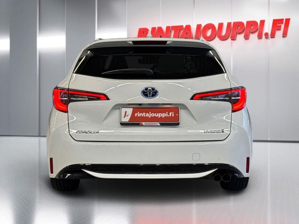 Toyota Corolla 2021 Valkoinen