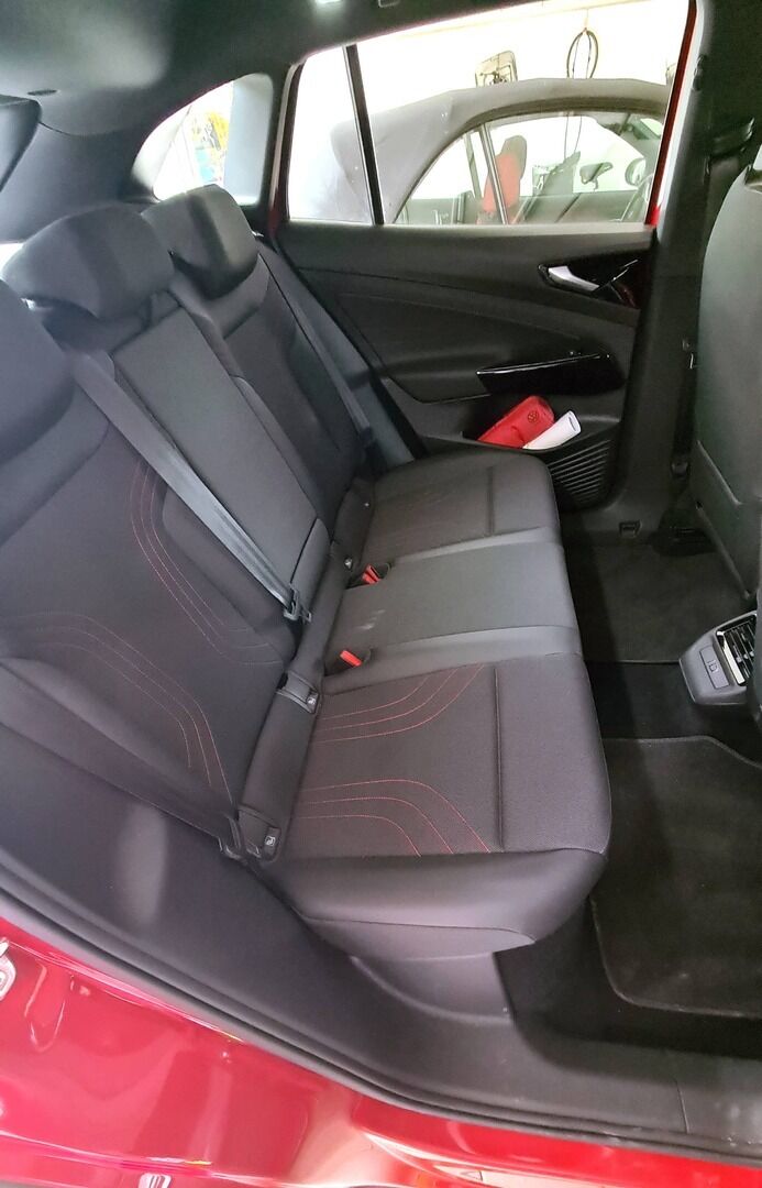 Volkswagen ID.4 2023 