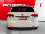 Toyota Avensis 2012 Valkoinen