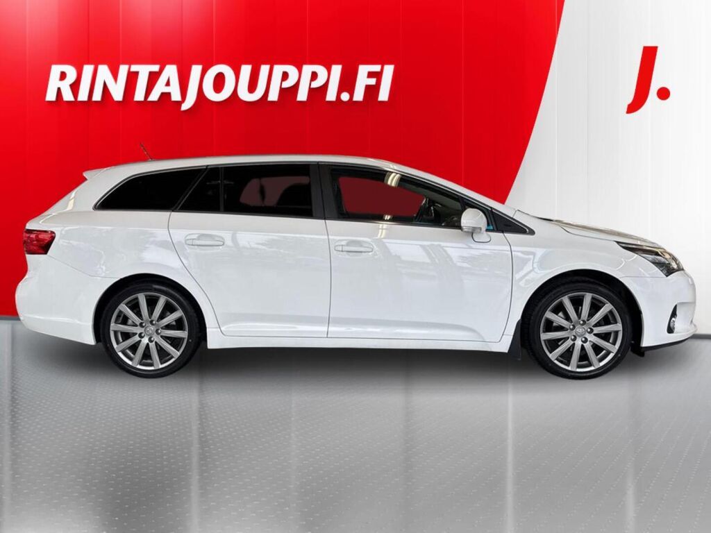 Toyota Avensis 2012, kuva 6/18