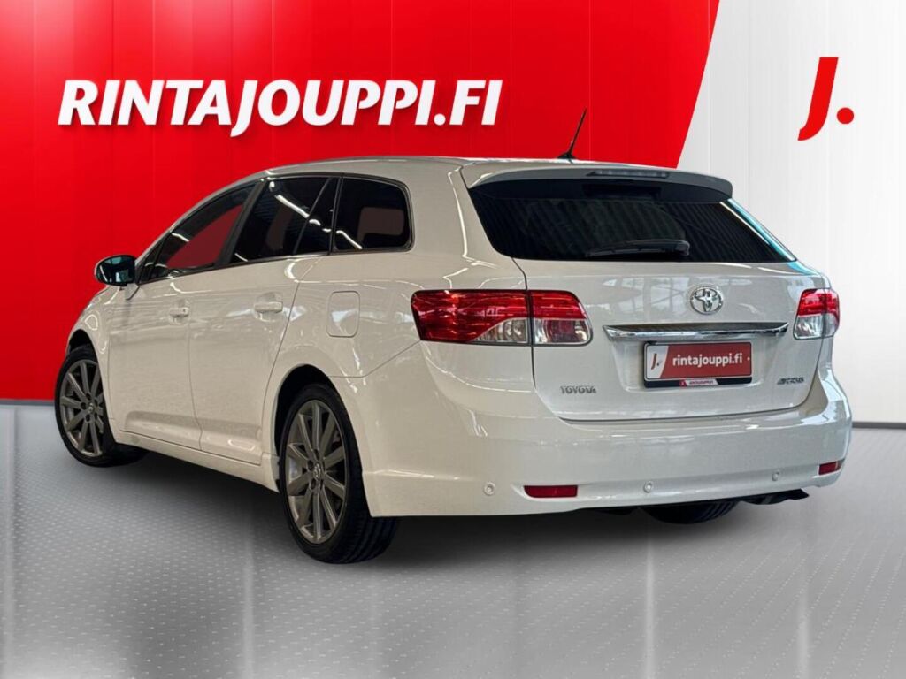 Toyota Avensis 2012, kuva 3/18