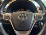 Toyota Avensis 2012 Valkoinen