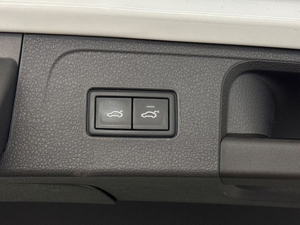 Volkswagen Passat 2021 9