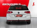 Volkswagen Passat 2021 9