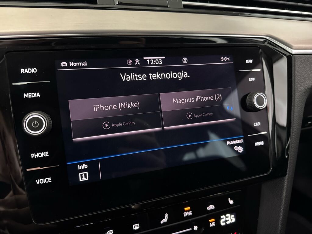 Volkswagen Passat 2021 9