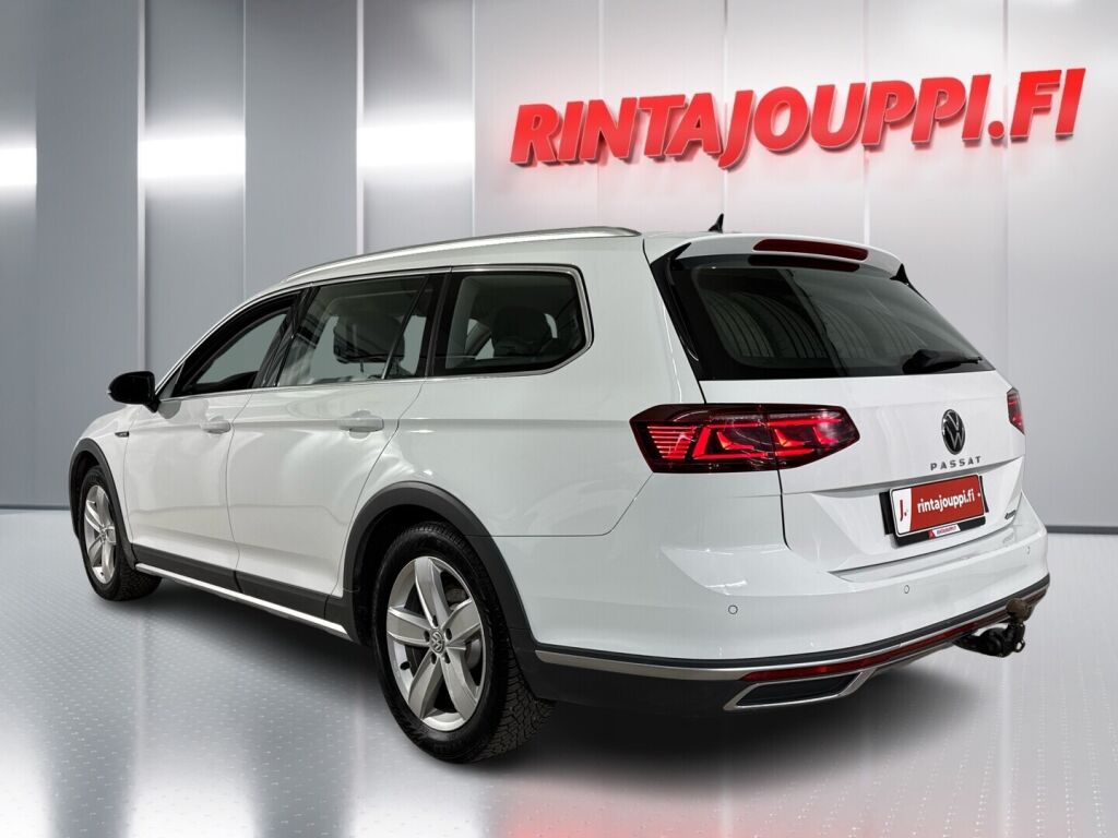 Volkswagen Passat 2021 9