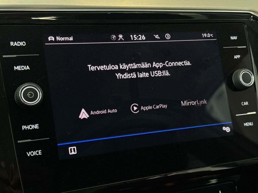 Volkswagen Passat 2021 9