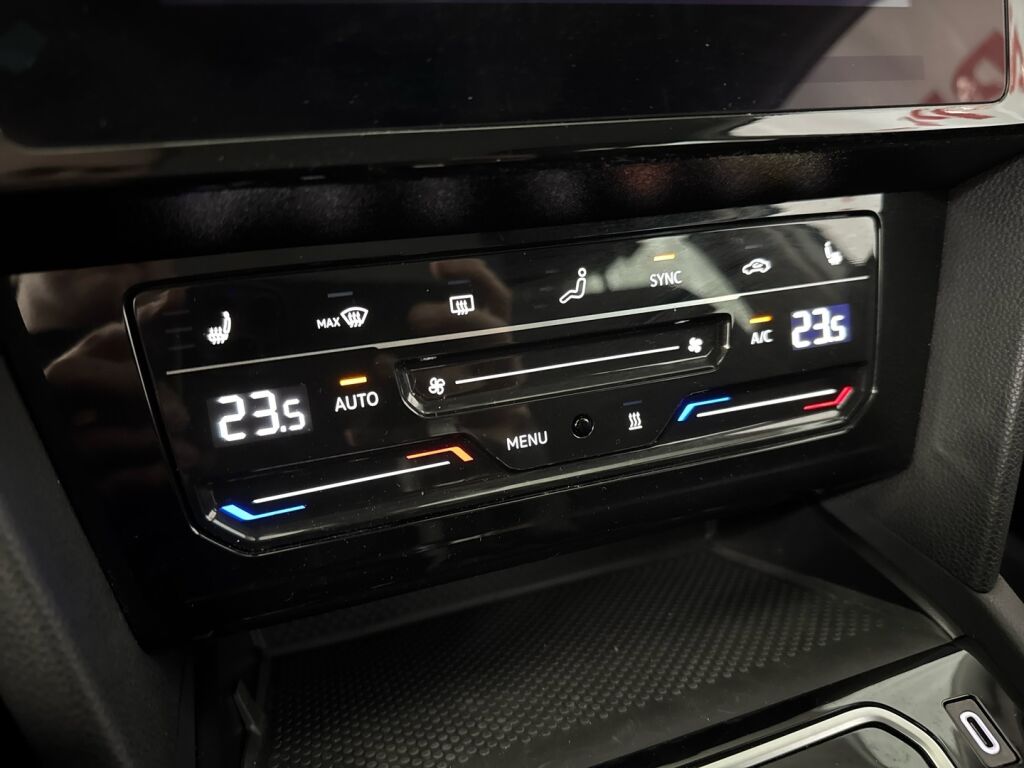 Volkswagen Passat 2021 9