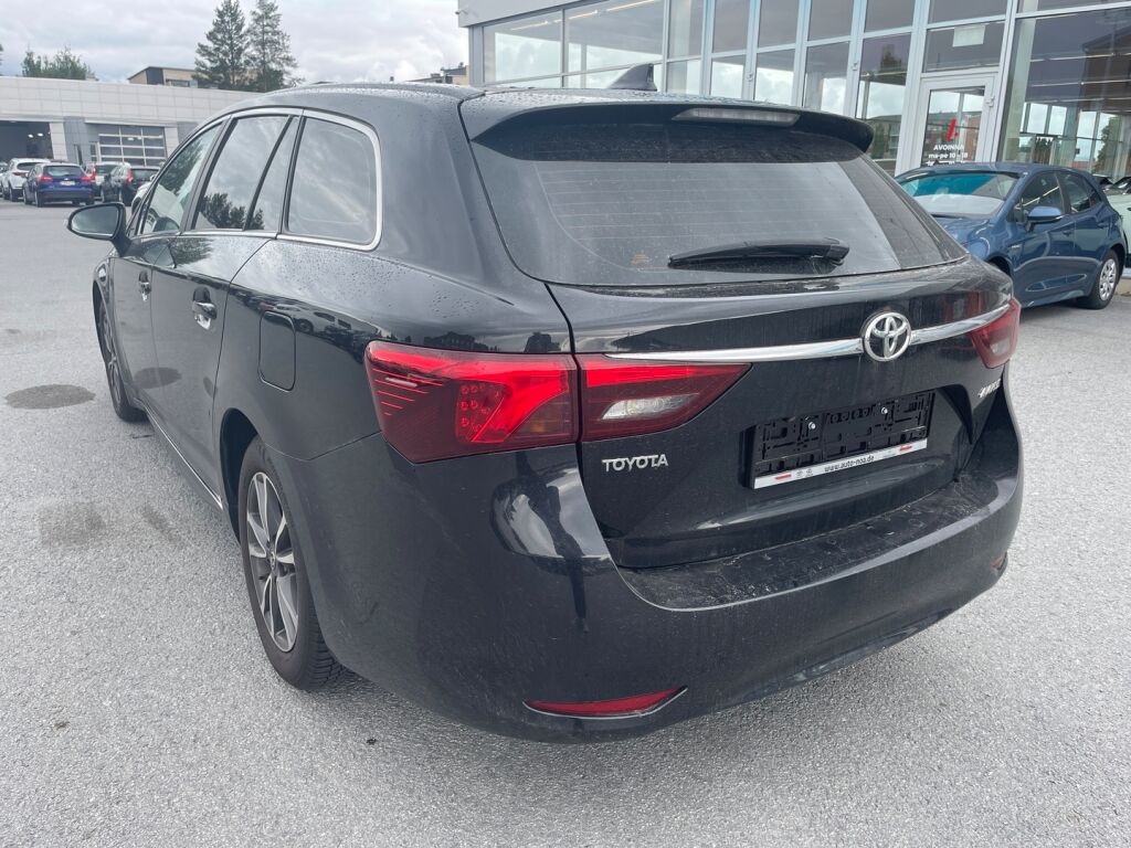 Toyota Avensis 2016 