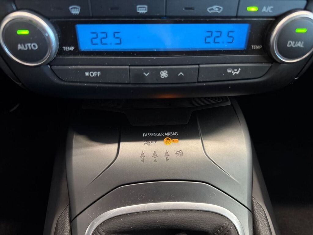 Toyota Avensis 2016 