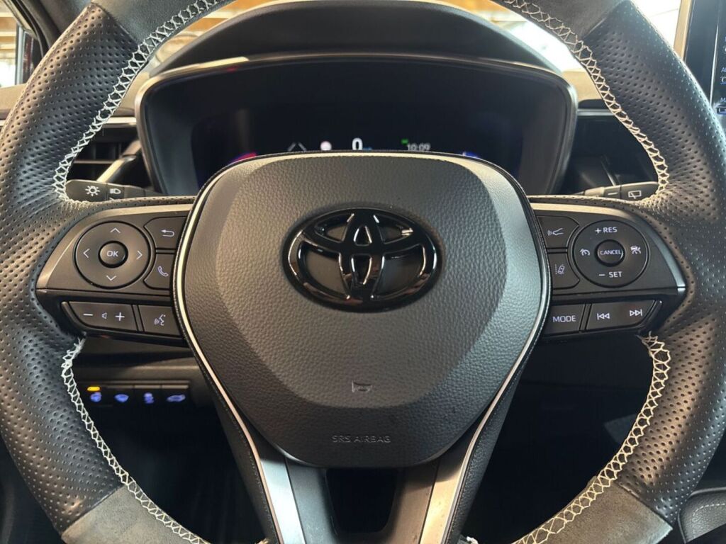 Toyota Corolla 2021 Musta