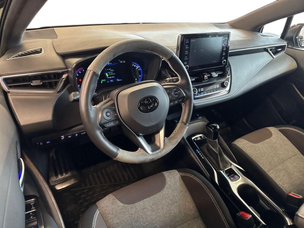 Toyota Corolla 2021 Musta