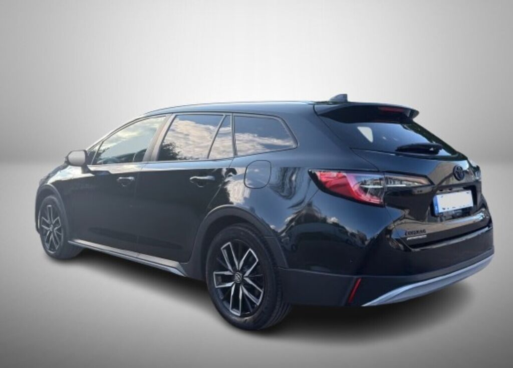 Toyota Corolla 2021 Musta