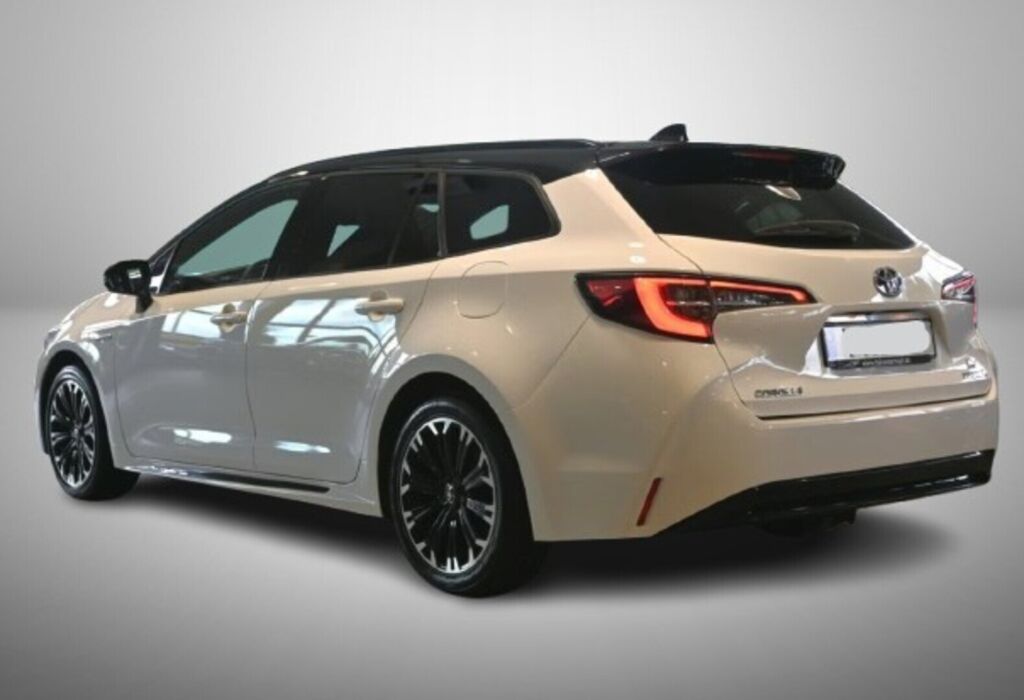Toyota Corolla 2021 Valkoinen