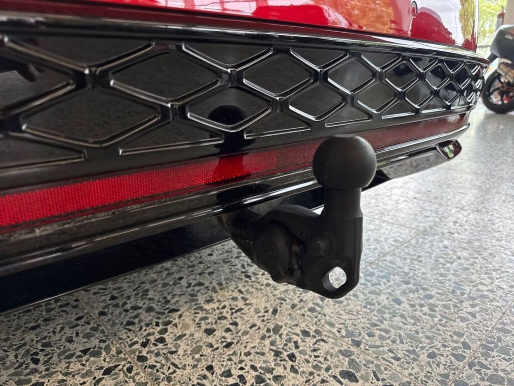 Volkswagen ID.7 2025 Punainen (Kings Red)