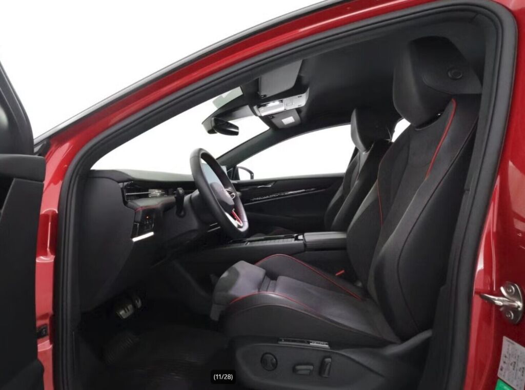 Volkswagen ID.7 2025 Punainen (Kings Red)