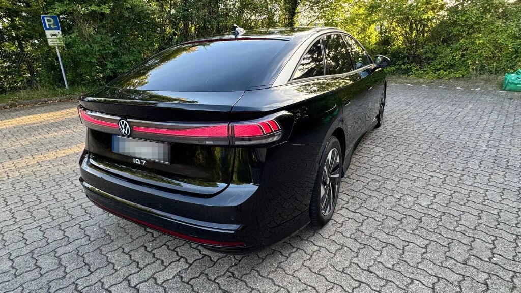 Volkswagen ID.7 2024 
