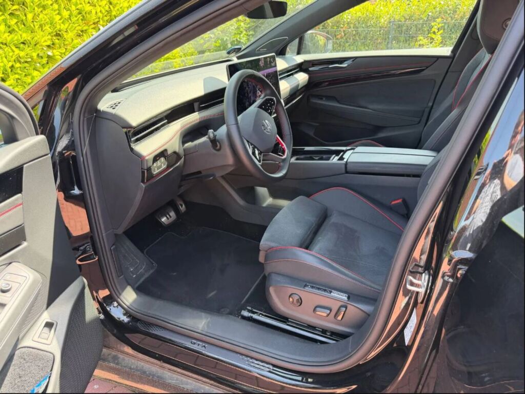 Volkswagen ID.7 2025 