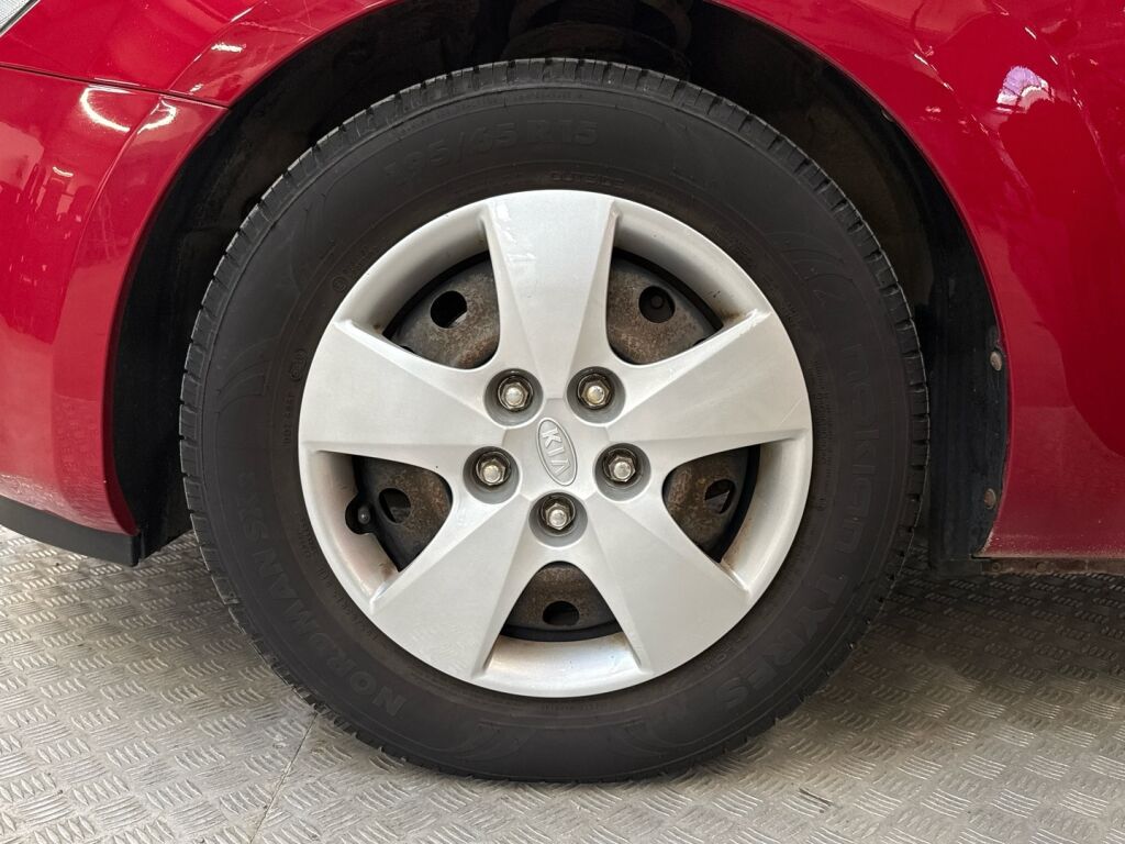 Kia Ceed 2008 Punainen
