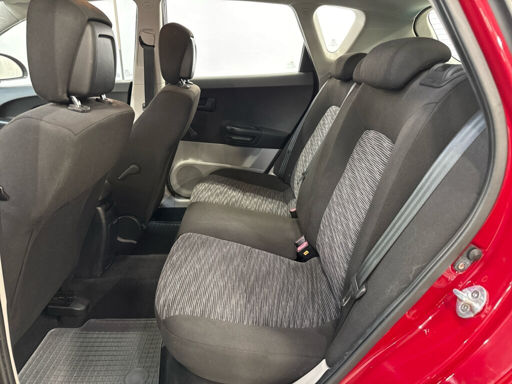 Kia Ceed 2008 Punainen