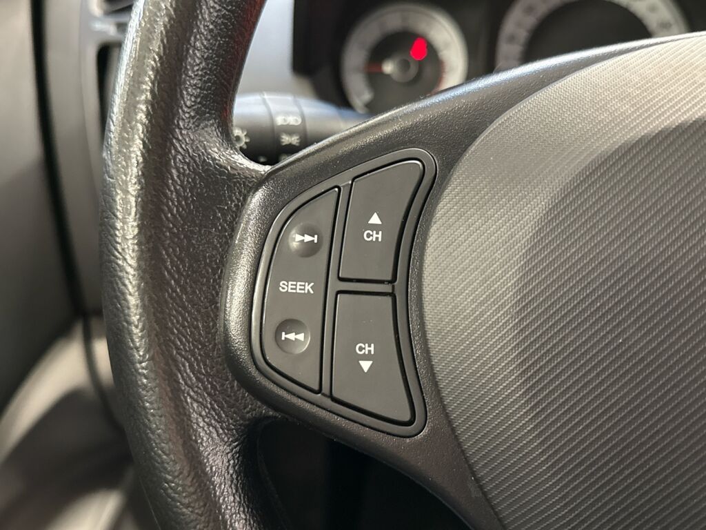 Kia Ceed 2008 Punainen