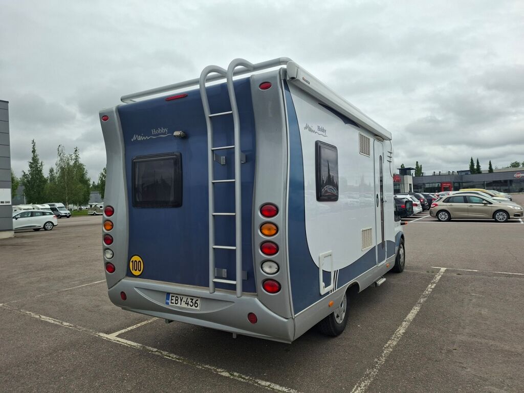 Hobby T 600 FC 2009 Valkoinen