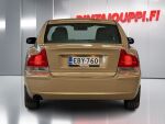 Volvo S60 2008 Keltainen