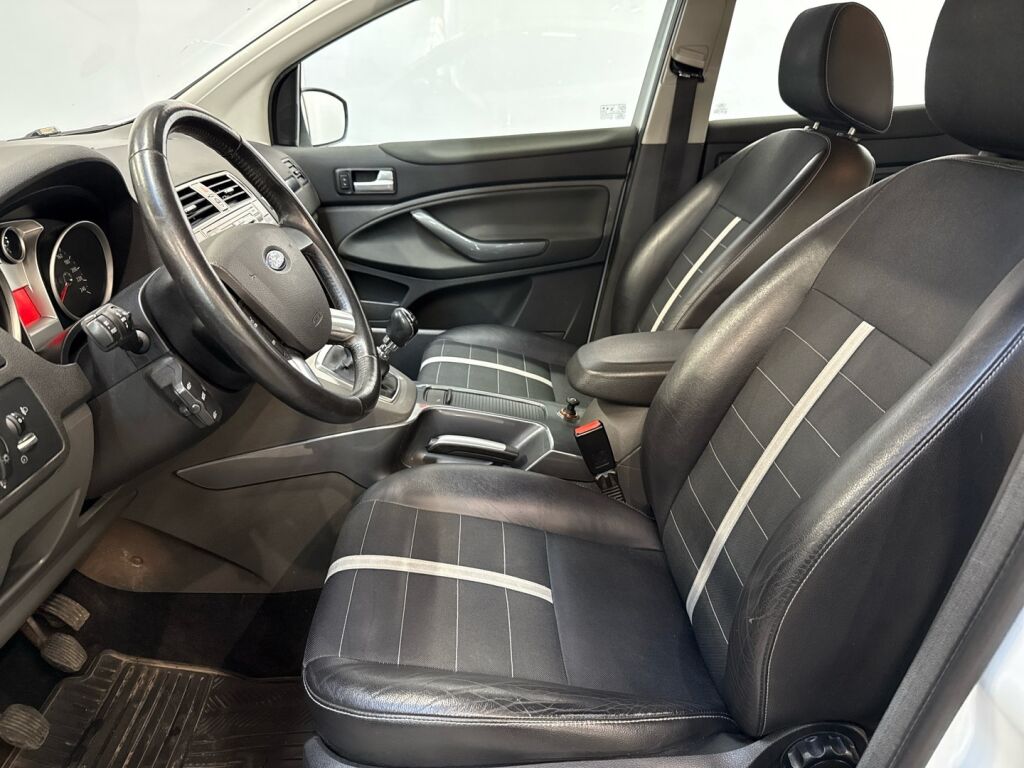 Ford Kuga 2009 Valkoinen