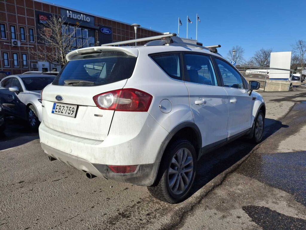 Ford Kuga 2009 Valkoinen