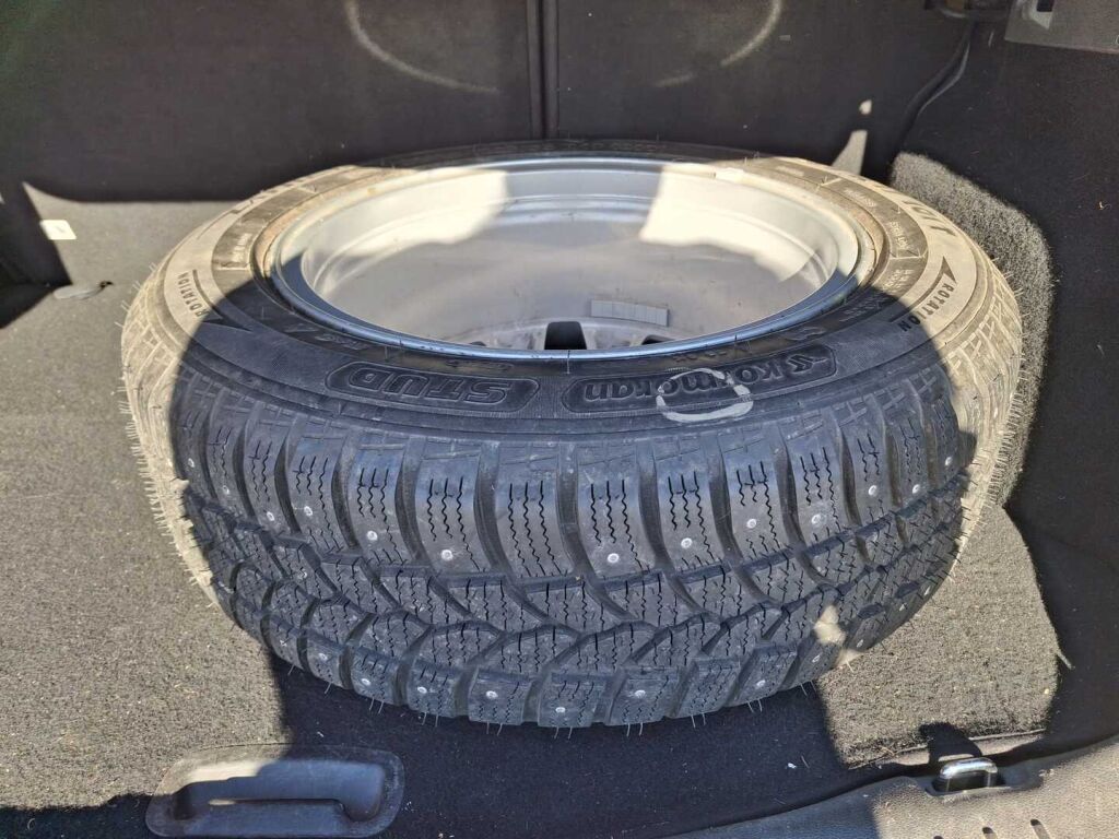 Ford Kuga 2009 Valkoinen