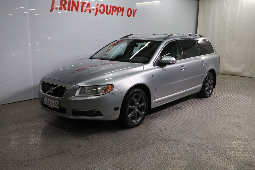 Volvo V70 2009 Harmaa