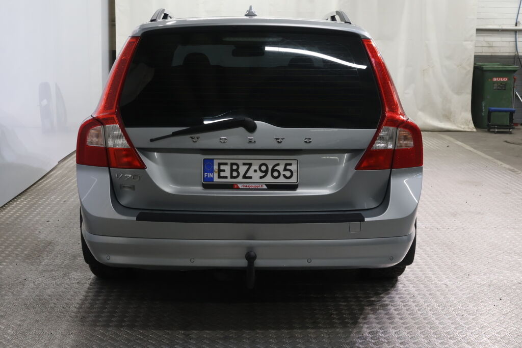 Volvo V70 2009 Harmaa