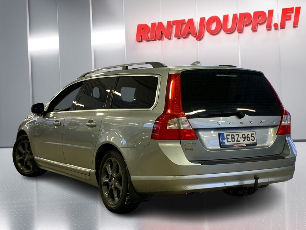 Volvo V70 2009 Harmaa