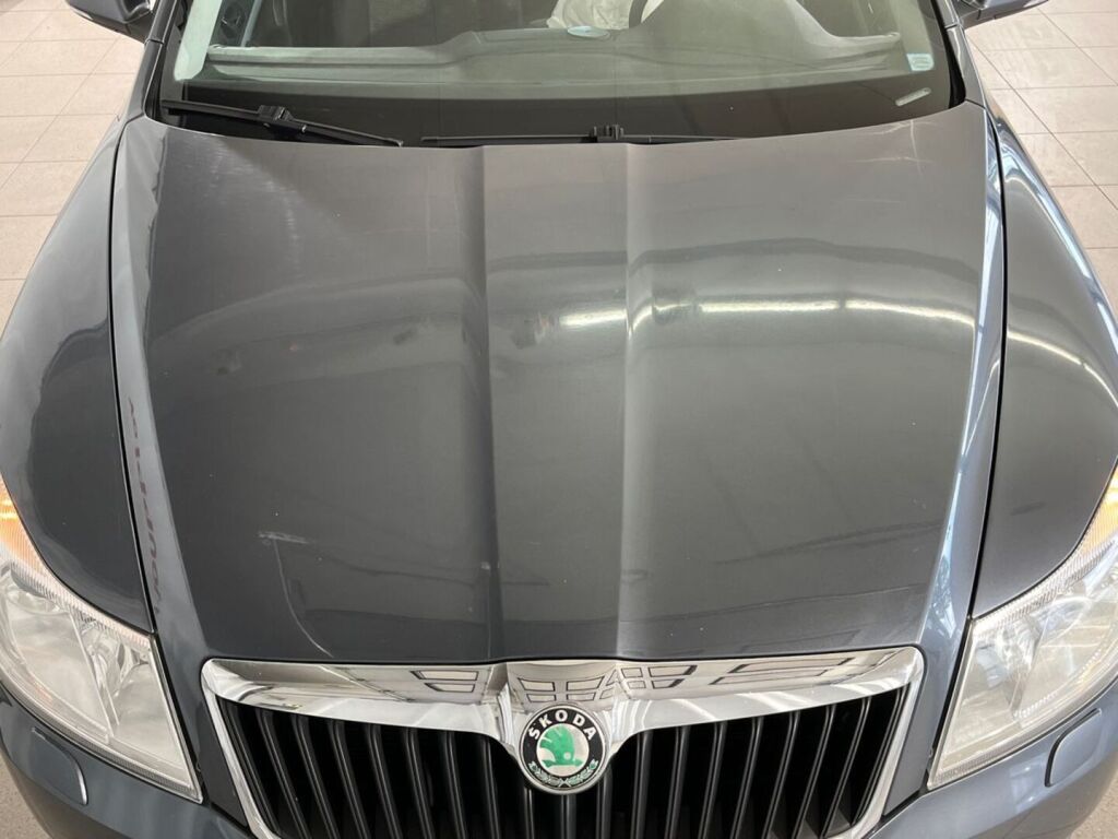 Skoda Octavia 2009 Harmaa