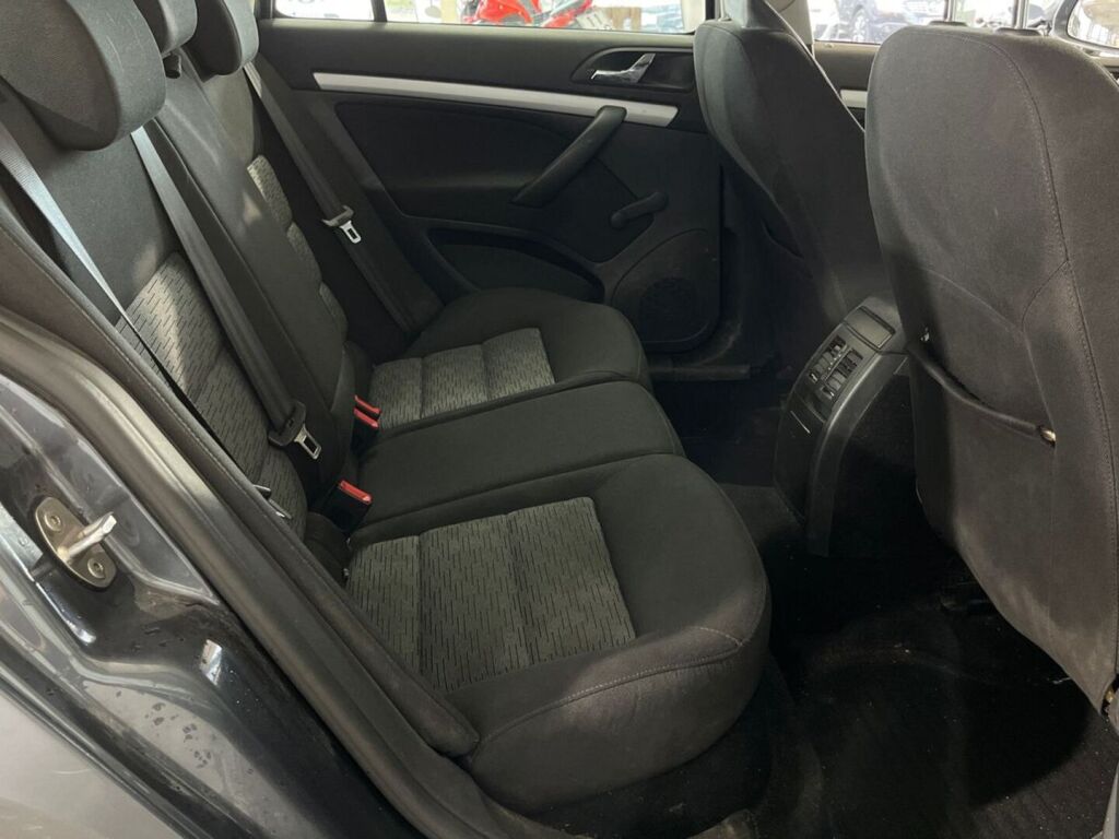 Skoda Octavia 2009 Harmaa