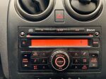 Nissan Qashqai 2009 Ruskea (beige)