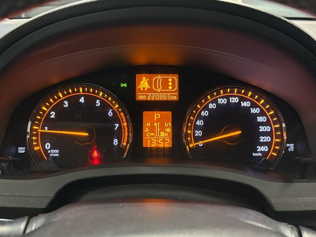 Toyota Avensis 2009 Hopea