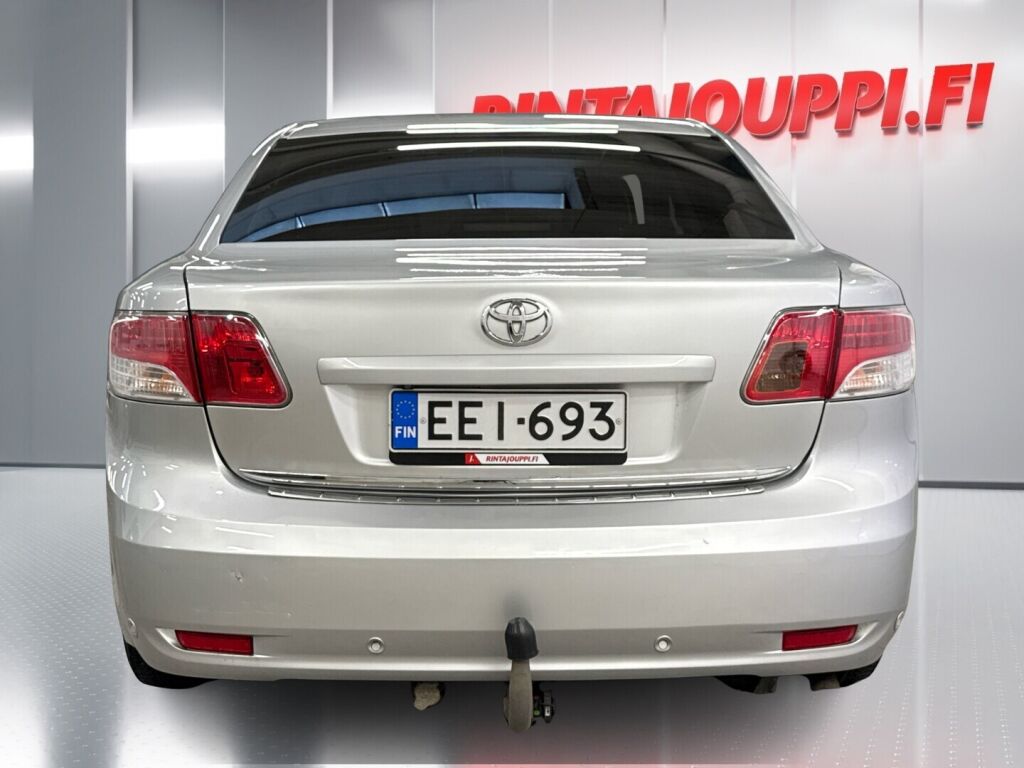 Toyota Avensis 2009 Hopea