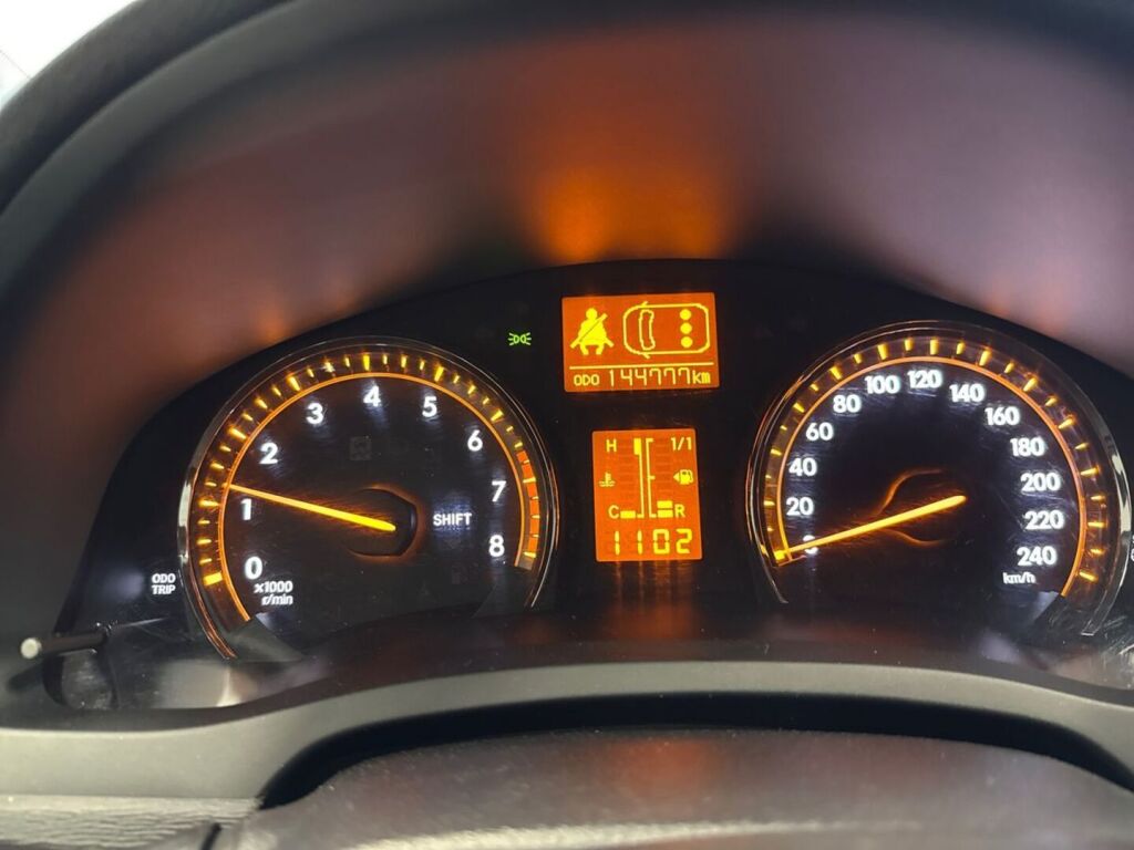 Toyota Avensis 2009 Sininen