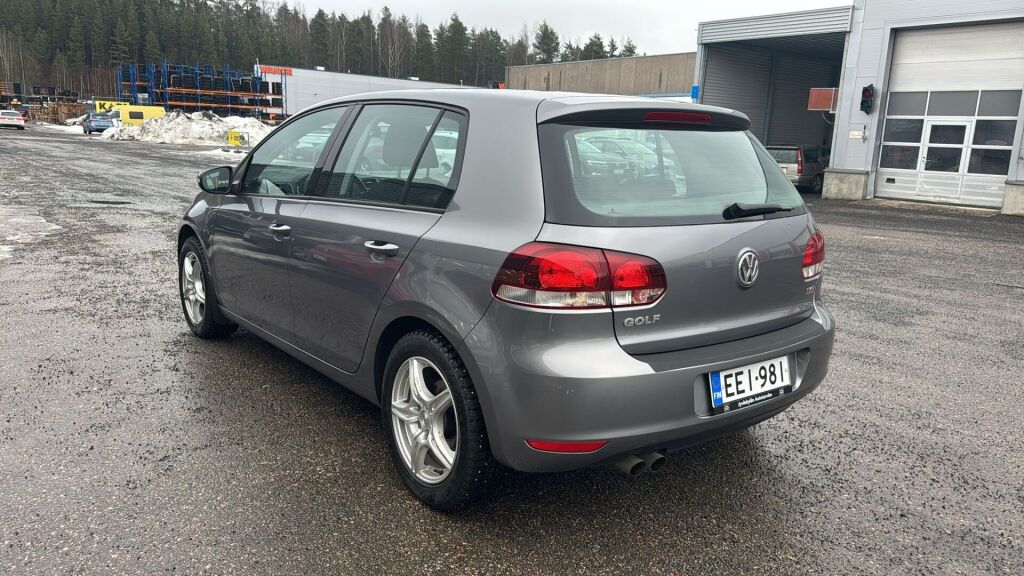 Volkswagen Golf 2009 Harmaa