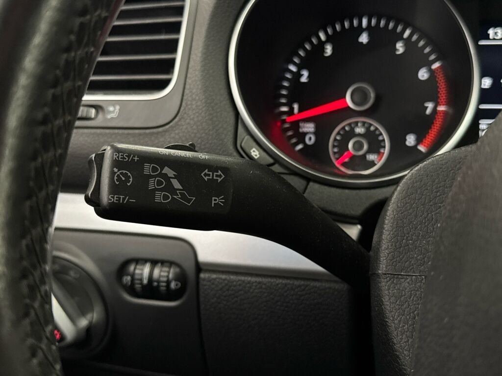 Volkswagen Golf 2009 Harmaa