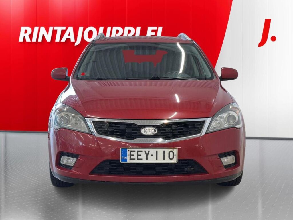 Kia Ceed 2010 Punainen