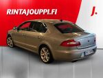 Skoda Superb 2009 Ruskea (beige)