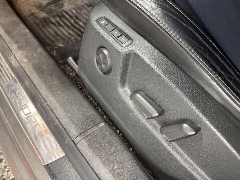 Skoda Superb 2009 Ruskea (beige)
