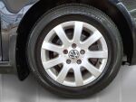 Volkswagen Golf 2006 Musta