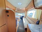 Dethleffs Globetrotter Premium Class A 230 2001 Valkoinen