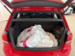 Volkswagen Golf 2010 Punainen
