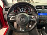 Volkswagen Golf 2010 Punainen
